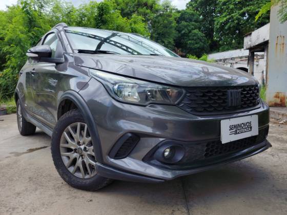 FIAT ARGO 1.8 E.TORQ FLEX TREKKING AT6